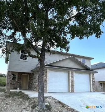 Harker Heights Duplex with Garages