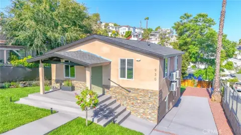 Renovated Duplex in City Terrace