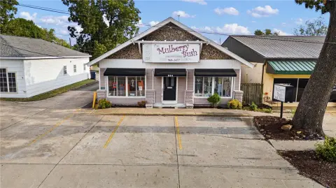 Retail Storefront in Converted Home