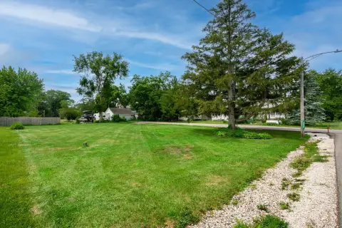 Cleared Waterfront Homebuilding Lot
