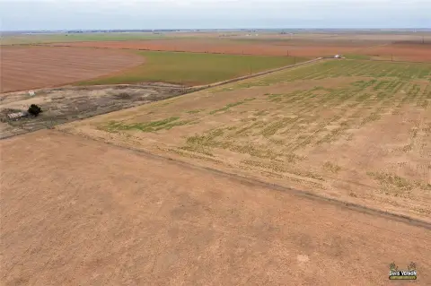 Ranch-Ready Farmland with Water Wells