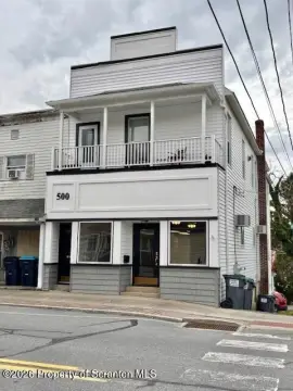 Retail Space in Forest City