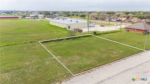 Commercial Land in Victoria, TX