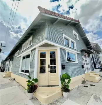Historic Marigny Corner Grocery Home