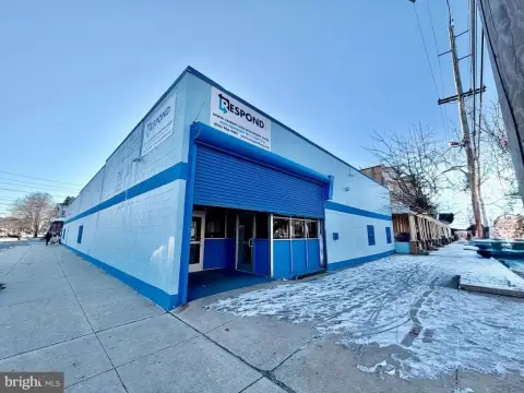 Camden Commercial Building For Sale