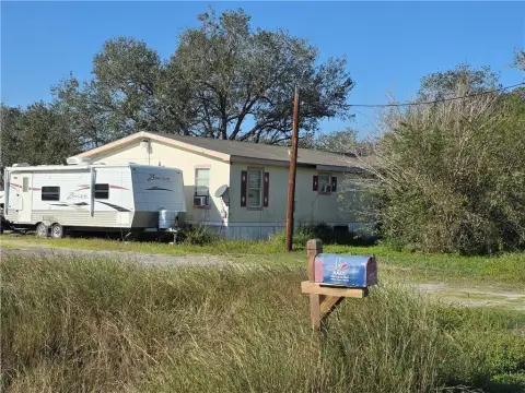 Sinton, TX 5-Acre Land