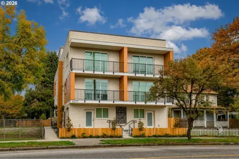 12-Unit Net-Zero Apartment Building
