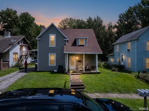 Two-Story Triplex