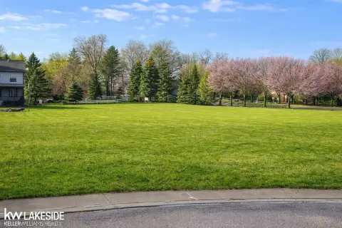Residential Lot in Grand Blanc