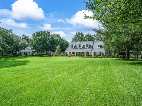 Equestrian Farm Near WEC