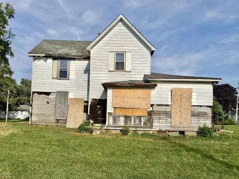 Two-Story Triplex