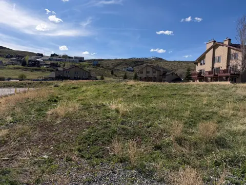 Bear Lake Commercial Land