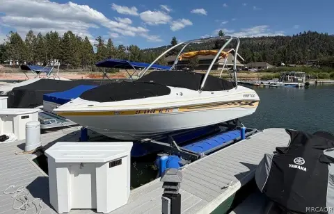 HydroLift Marina Dock
