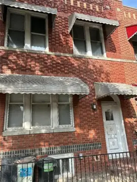 Brooklyn Multifamily Brick Building