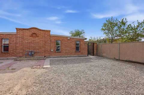 Remodeled Duplex in Central Tucson