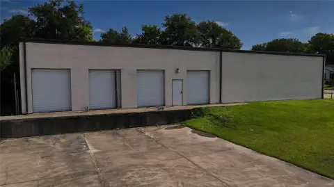 Warehouse with Loading Dock