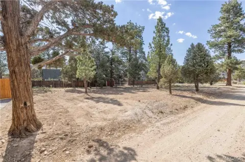 Level Mountain Home Lot
