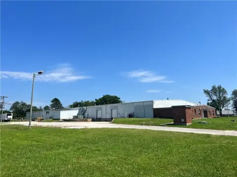 Siloam Springs Warehouse on Waukesha