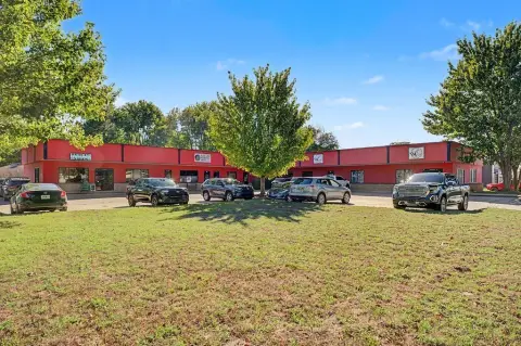 Multi-Tenant Strip Mall