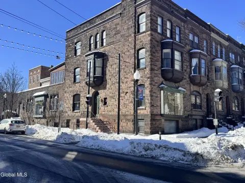 Albany Mixed-Use Building For Sale