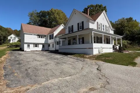 Well-Maintained Triplex Ideal for Owner-Occupant