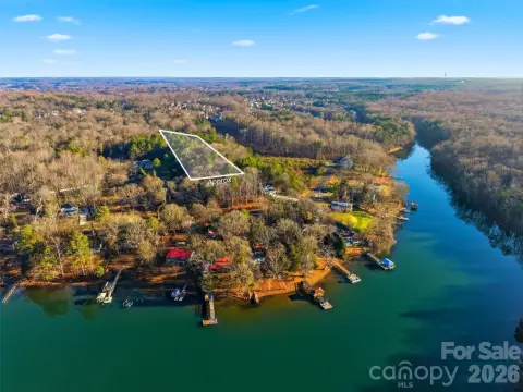 Huntersville Vacant Land Opportunity