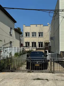 Stucco Duplex with Private Driveway
