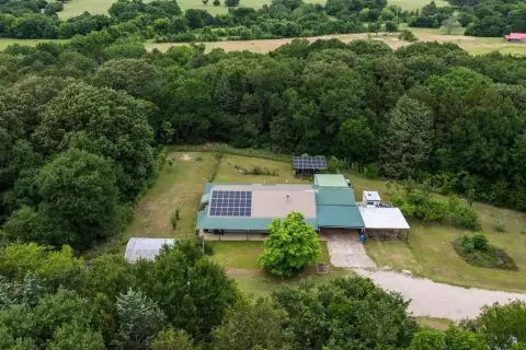 Off-Grid Acreage Barndominium Property