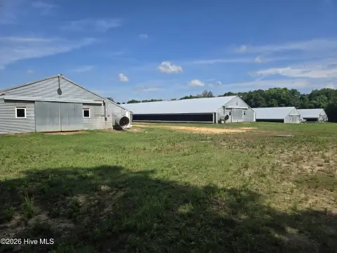 Farm Property with Poultry Houses