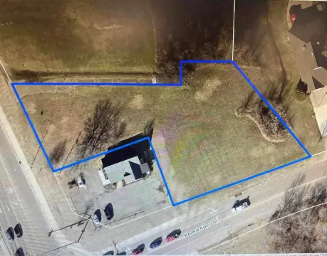 Approved Convenient Store Lot