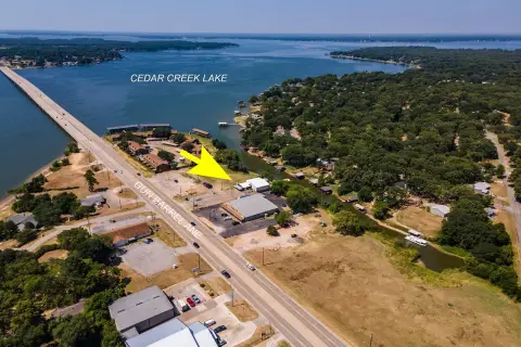 Lakefront Bar with Boathouse