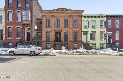 Historic Multifamily Brownstone in Center Square