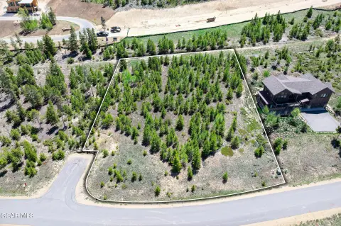 Ski-In/Ski-Out Mountain Homesite