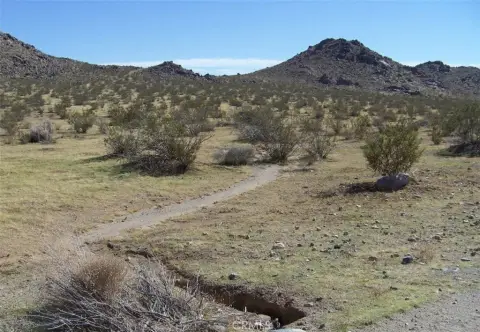 Apple Valley 5-Acre Land Parcel