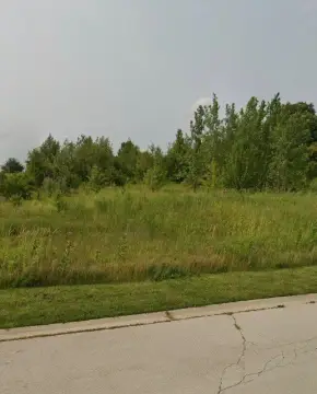 Residential Land in Henneberry Woods