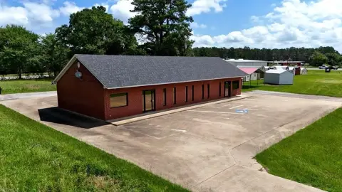 Office Building on Unrestricted Acreage