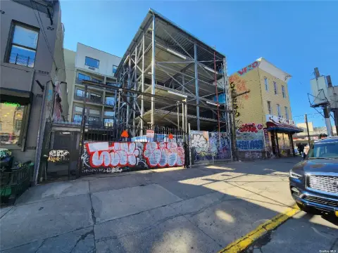 Six-Story Automated Parking Facility