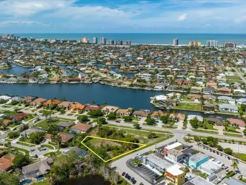 Marco Island Lot with Potential