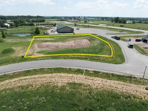 Residential Land in Kaukauna, WI