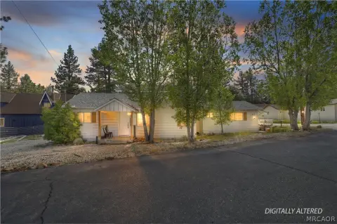 Corner-Lot Duplex with Two Units