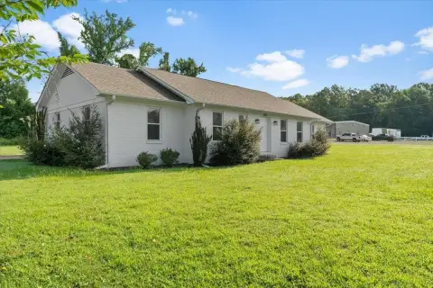 Live-Work Office Property with Outbuilding