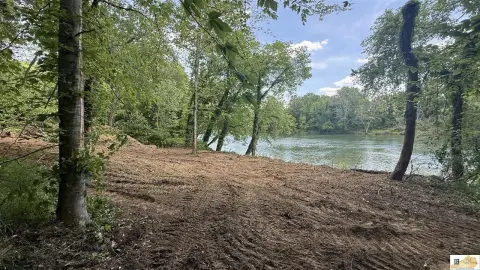Cumberland Riverfront Recreational Land