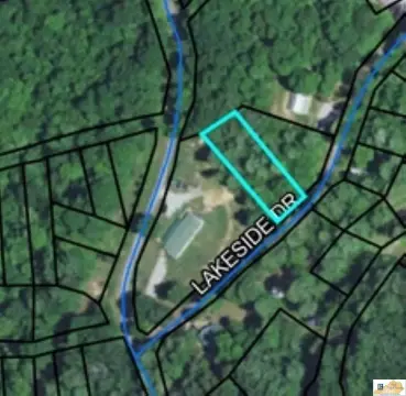 Land in Cave Hollow Bay