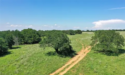 Lush 136-Acre Ranch in Bowie