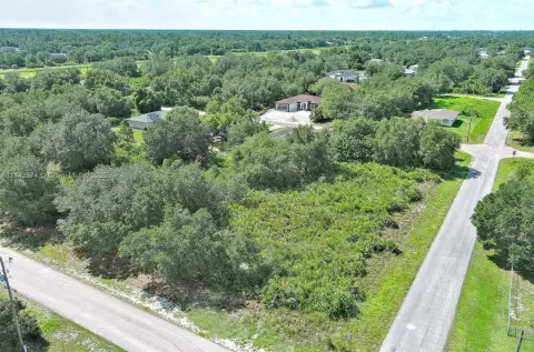 Lehigh Acres Corner Lot