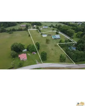 Horse Cave Farm Lot