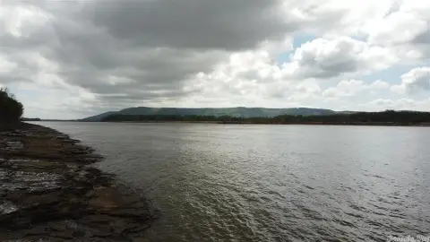 Arkansas Riverfront Acreage with Views