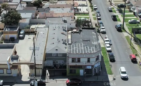 Mixed-Use Retail and Residential Duplex