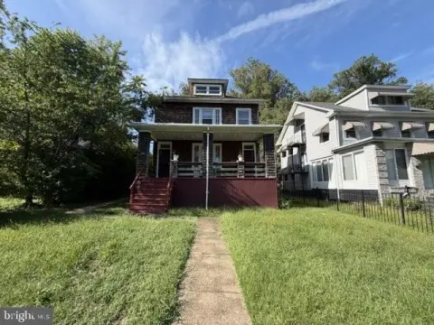 3-Unit Residential Triplex
