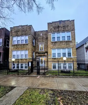 Chicago Multi-Unit Investment Opportunity